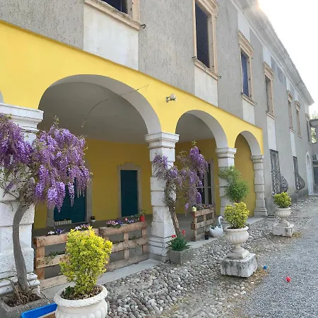 Venga 3* דסנזאנו דל גארדה